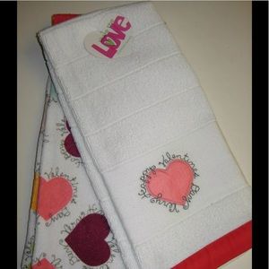 Valentines Day Love Kohl’s Kitchen 2pc Set Towels Valentines NWT